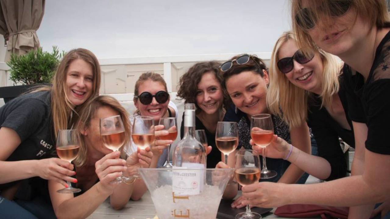 les chtites connasses   chill'ons on the beach