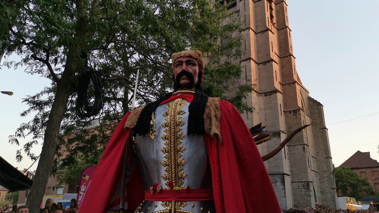 Ducasse d'Ath 2019 - Ambiorix et la Fanfare d'Irchonwez- Medley Mary Poppins