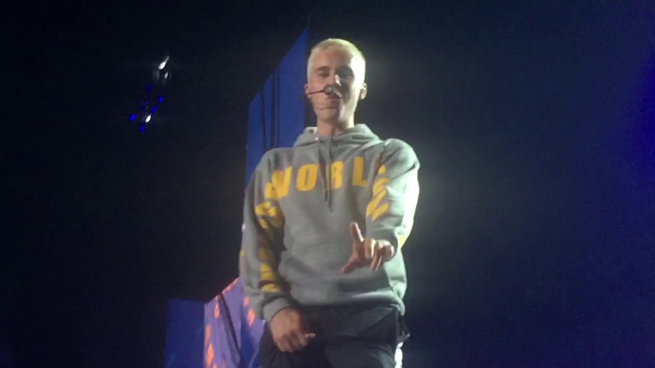 Justin Bieber - Boyfriend live in Perth Purpose tour