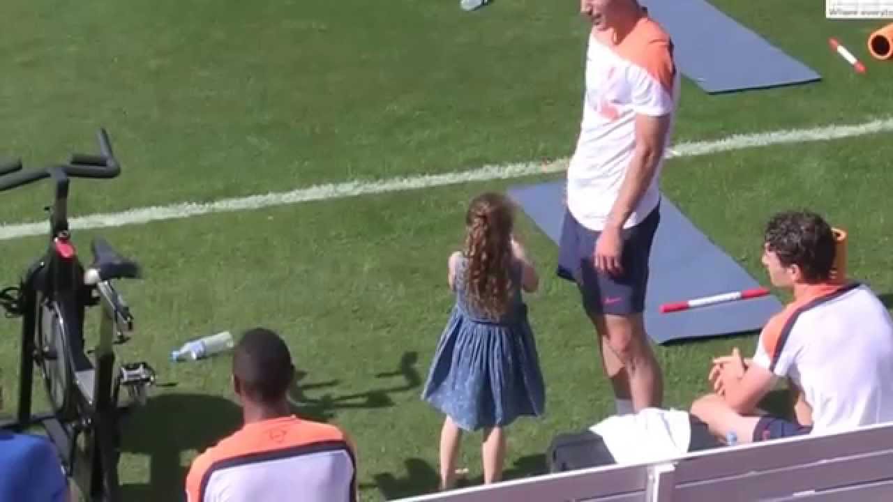 Robin van Persie takes the kids to Holland training