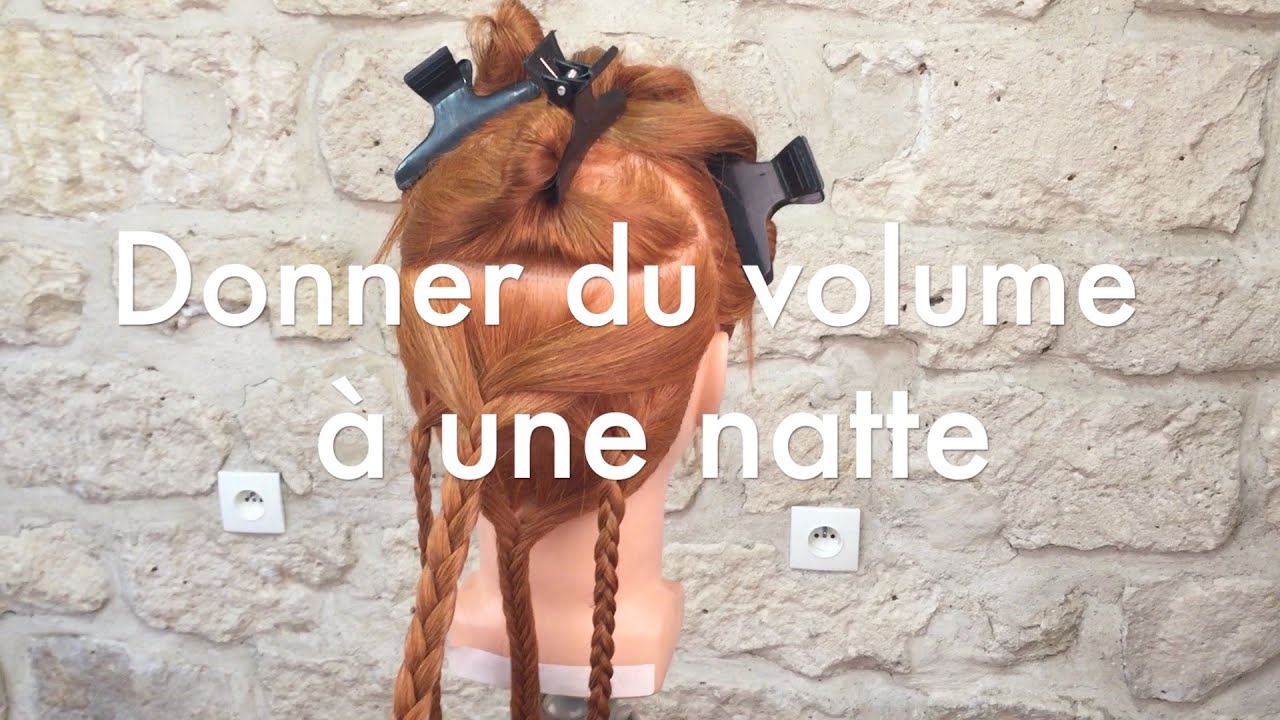 Comment donner du volume à une tresse