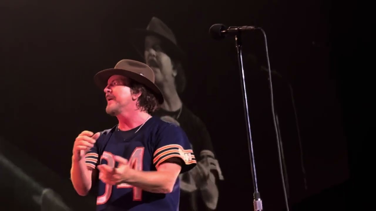 PEARL JAM *BLACK* live in BALTIMORE 9/12/24 concert CFG Bank Arena 4k 60fps