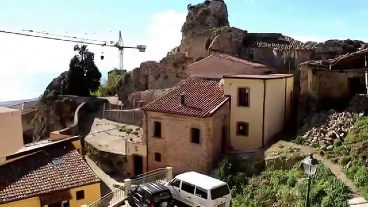 Bova (RC) - Il Gioiello D'Aspromonte