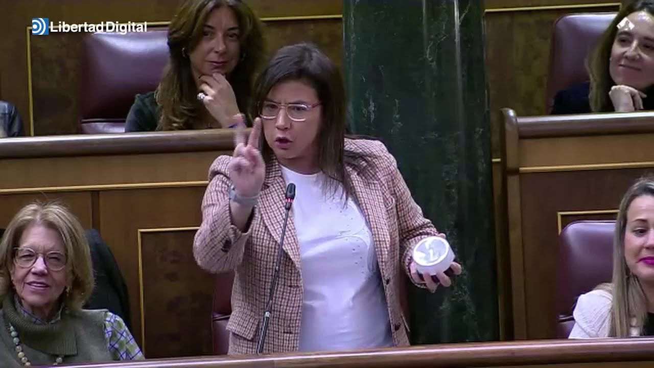 El contundente repaso de Vázquez a Marlaska por as balizas V16