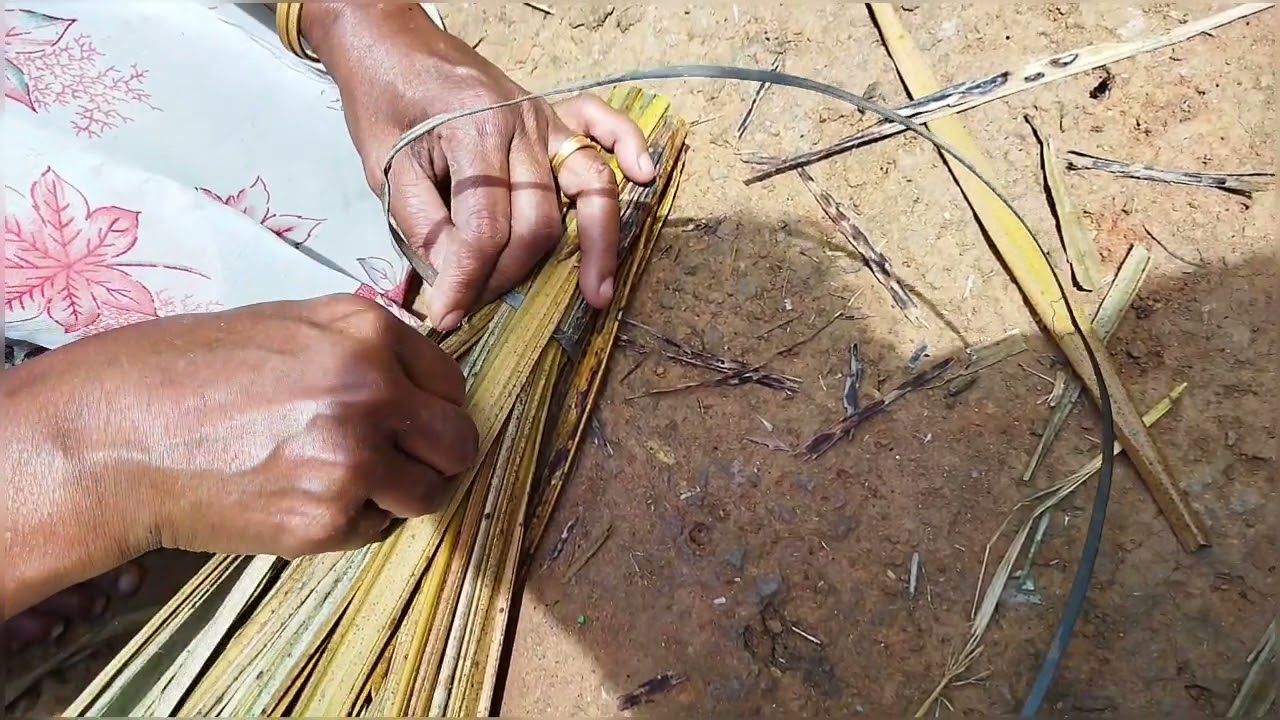 പട്ട ചൂൽ കെട്ടുന്ന വിധം 2  ll   2nd method for making broom using areca leaf