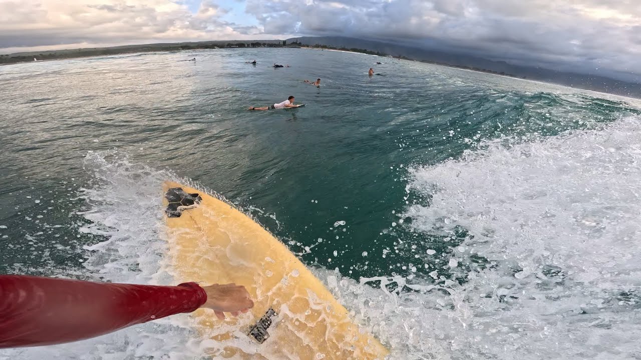 Surfing North Shore Oahu | Broken Board & Heavy Waves
