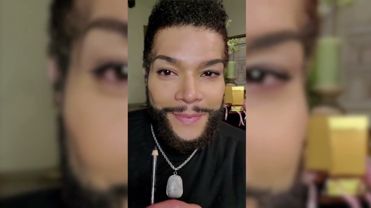 DERRICK RUTLEDGE-Properly Applying Mink Eyelashes