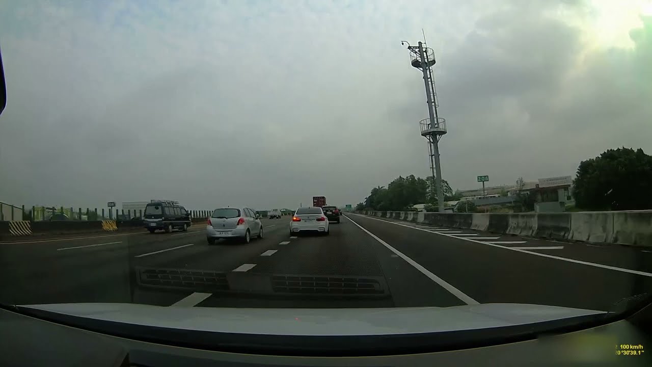 GOLF R VARIANT meet M3!!