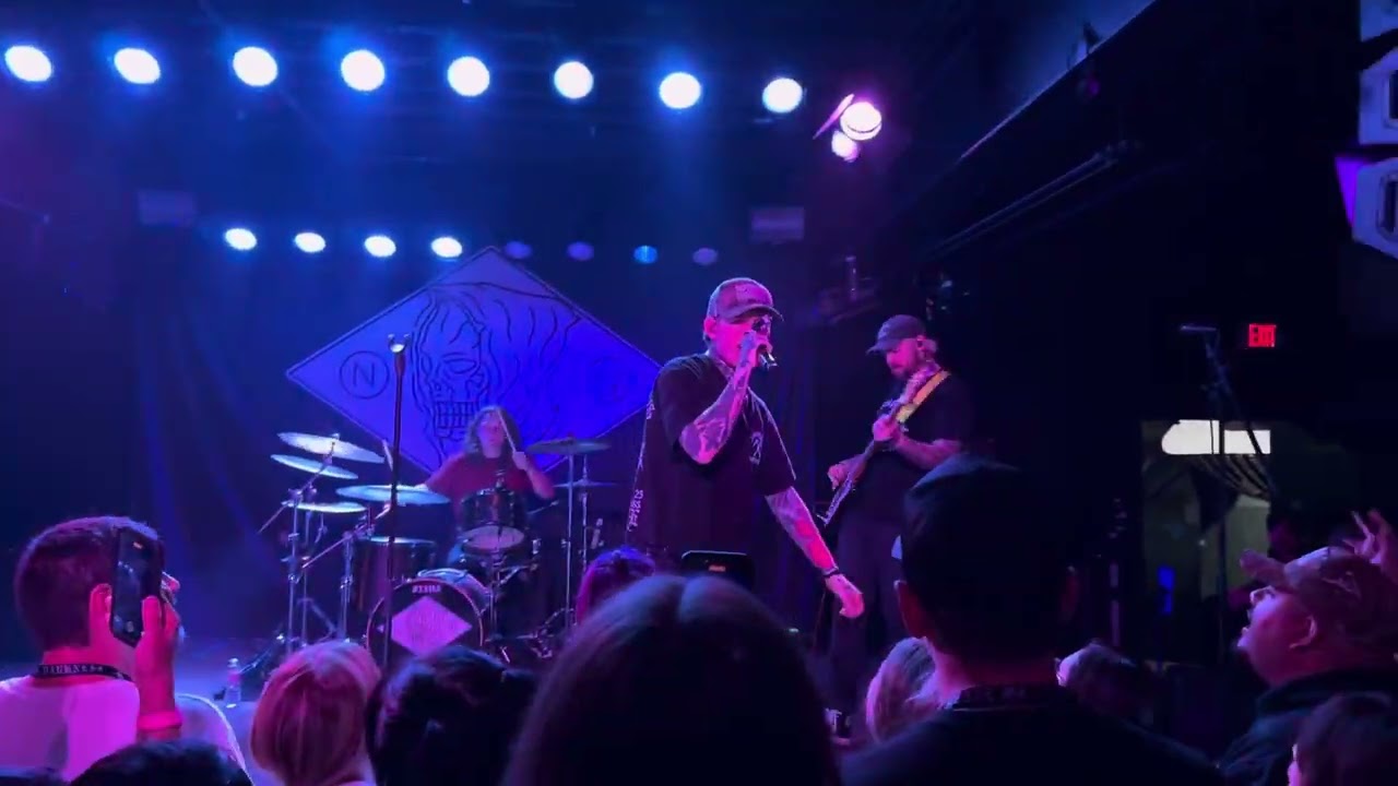 nothing,nowhere.- Hopes Up (Live at Antones In Austin, TX)