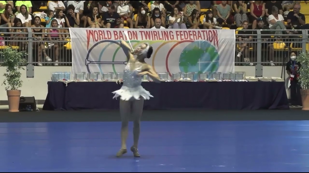 Konatsu Inakuma (JPN) Senior women final World Baton Twirling Championship Turin 2022