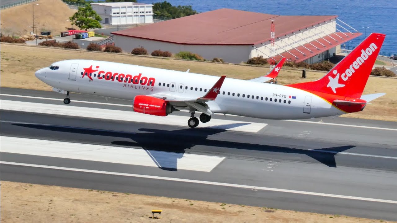 24 Minutes Madeira Airport Landings and Takeoffs | A320, B737, ATR, CRJ