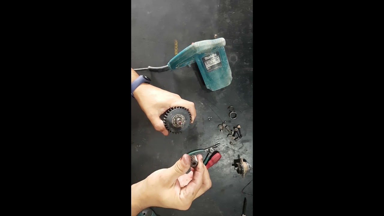 Trocando Rolamentos Serra Mármore Makita