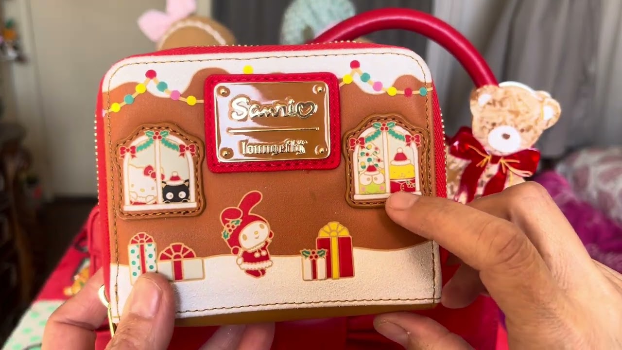 ✨🎄🧸🎀Что у меня в сумке?🎀🧸🎄✨