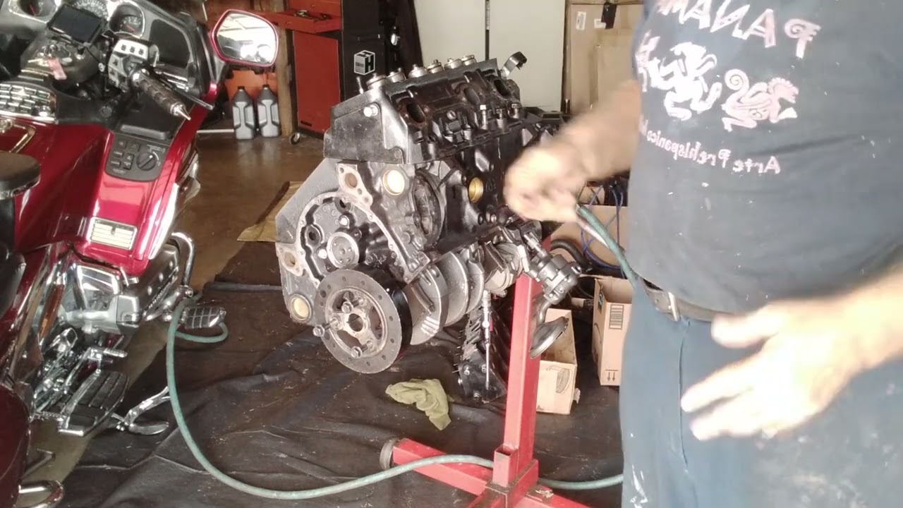 part 3 installing heads on a 4.3 Mercruiser