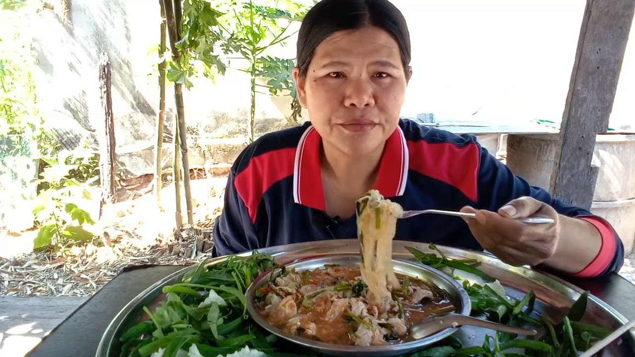 มาเด้อครับกินสุกี้แซ่บๆนำกัน