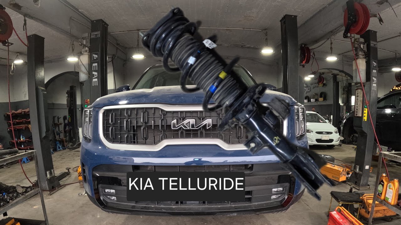 Remplacement de l'ensemble amortisseur-ressort .. Kia Telluride 2020-2026 (spécifications de couple)