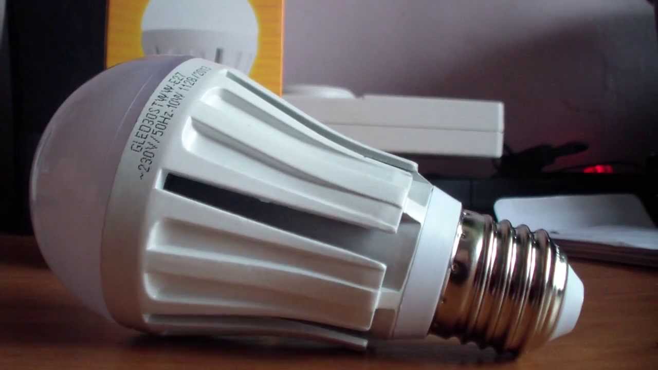 Żar&oacute;wka LED Apollo 10 W. Prezentacja produktu.