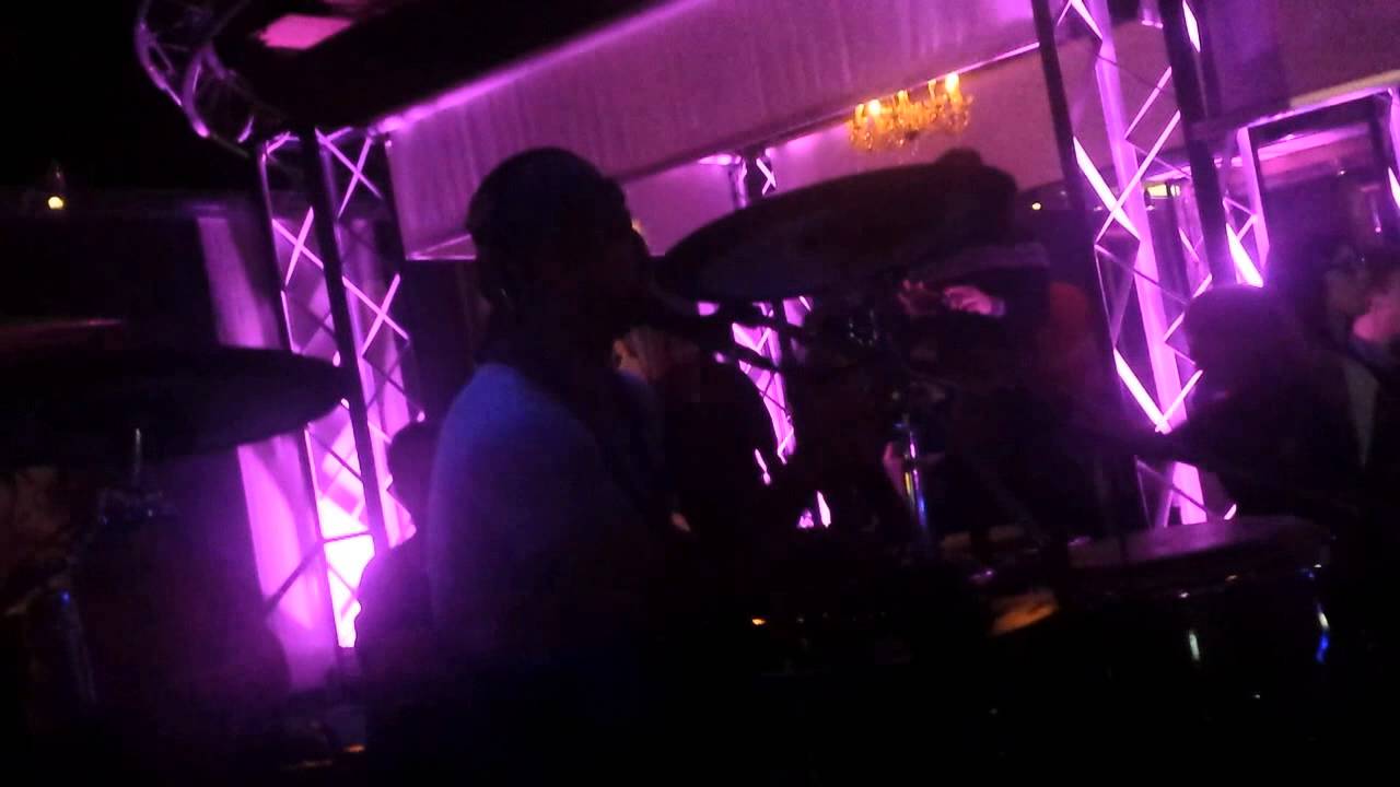 MER 30-04-2014 DISCOTECA 
