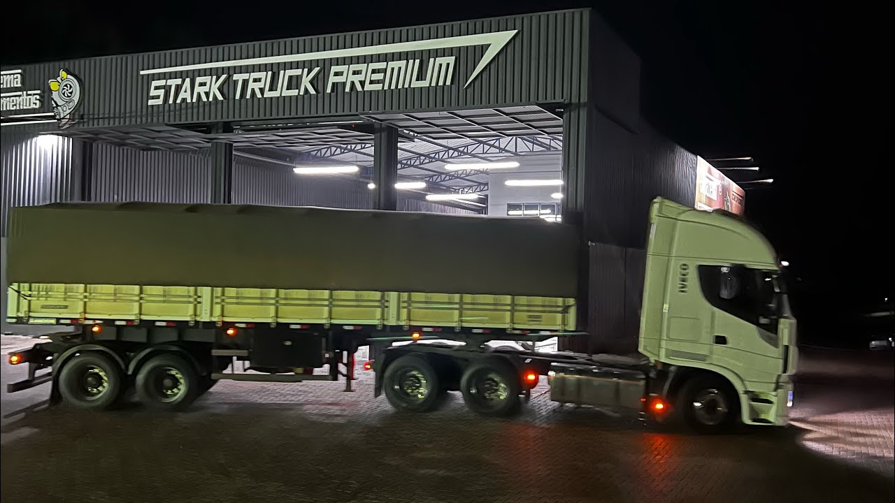 Iveco com difusor de escapamento