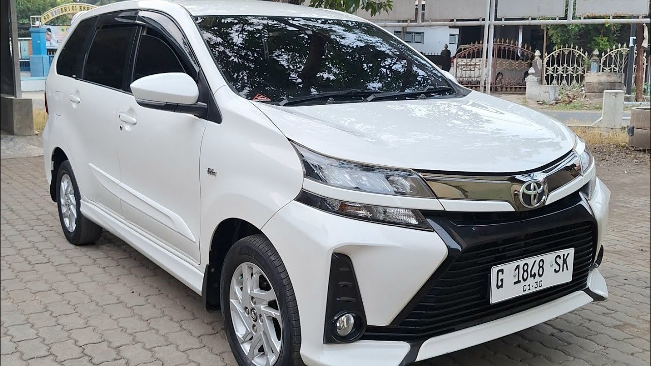 GRAND VELOZ FACELIFE 1.3 MT 2020 KM LOW FULL ORI LUAR DALEM