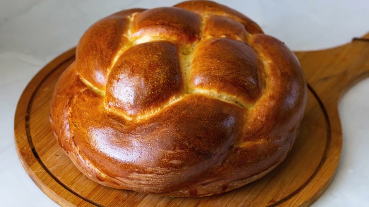 Round Challah Recipe - 2 easy and simple ways to braid challah