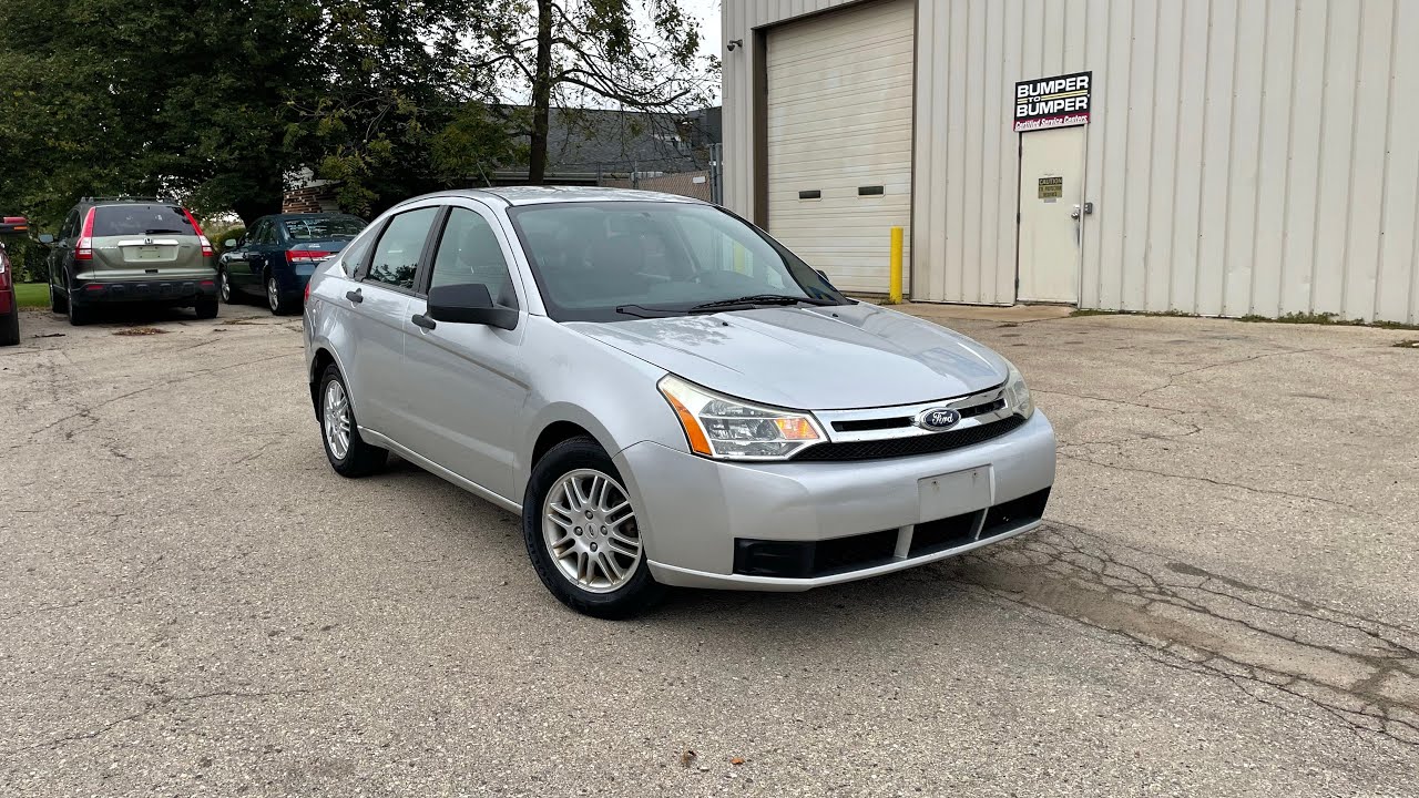 2011 Ford Focus SE (walkthrough)