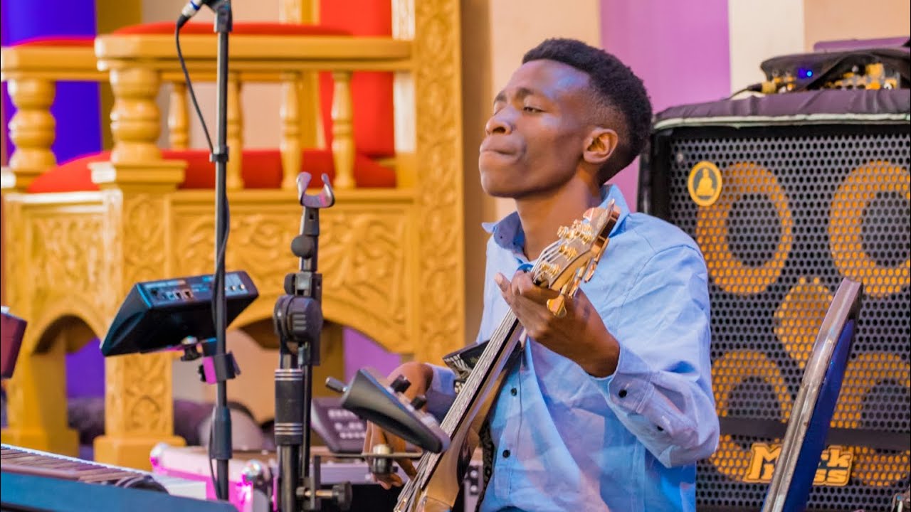 Rose Muhando Yesu wee nakupenda bass cover by nickbass