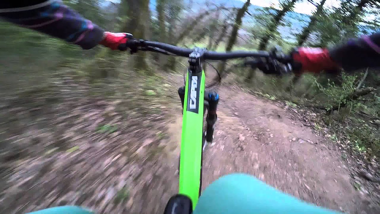 YT industries capra CF comp 1 - Evening trail