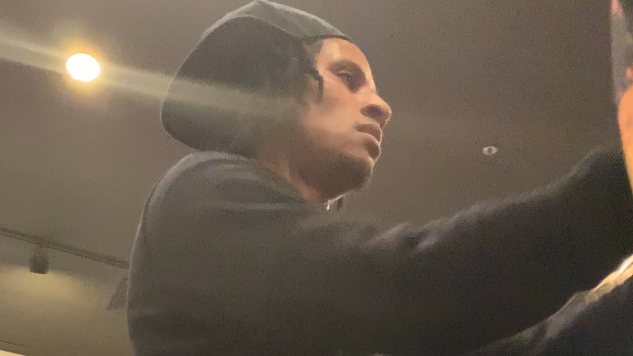 Les Twins - Larry Freestyling with Fan 2019