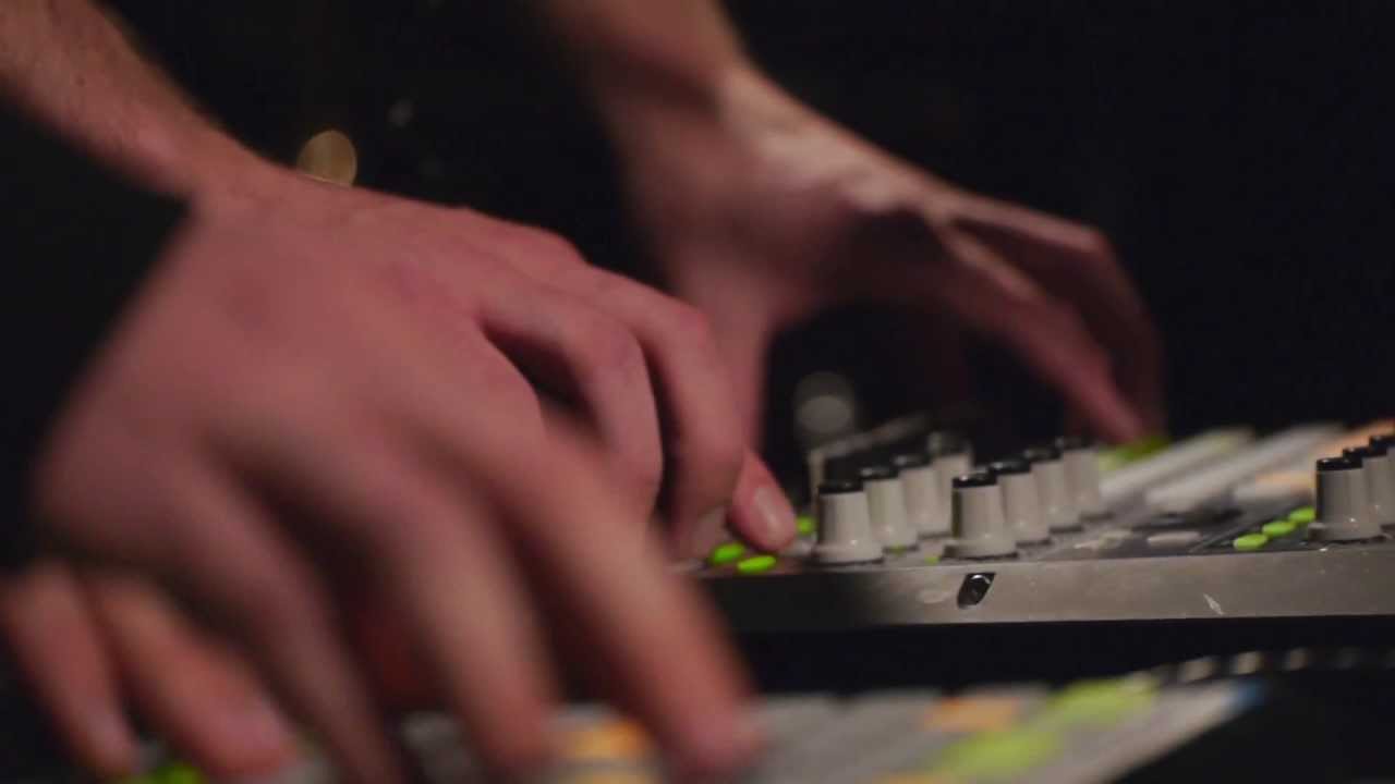 ODESZA - I Play, You Listen (Live on KEXP)