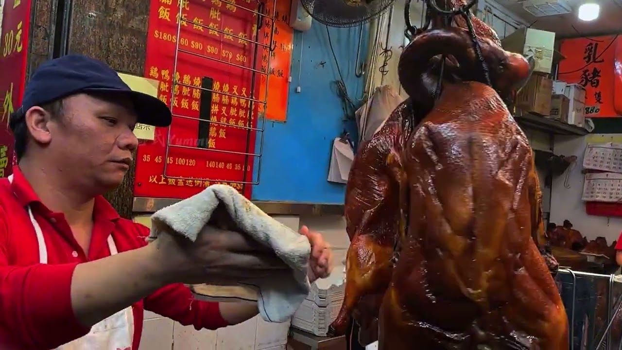港式燒味是香港美食指南 #roastedduck  #streetfood #food  #delicious #bbqpork  #熱門  #美食 #crispypork #燒味