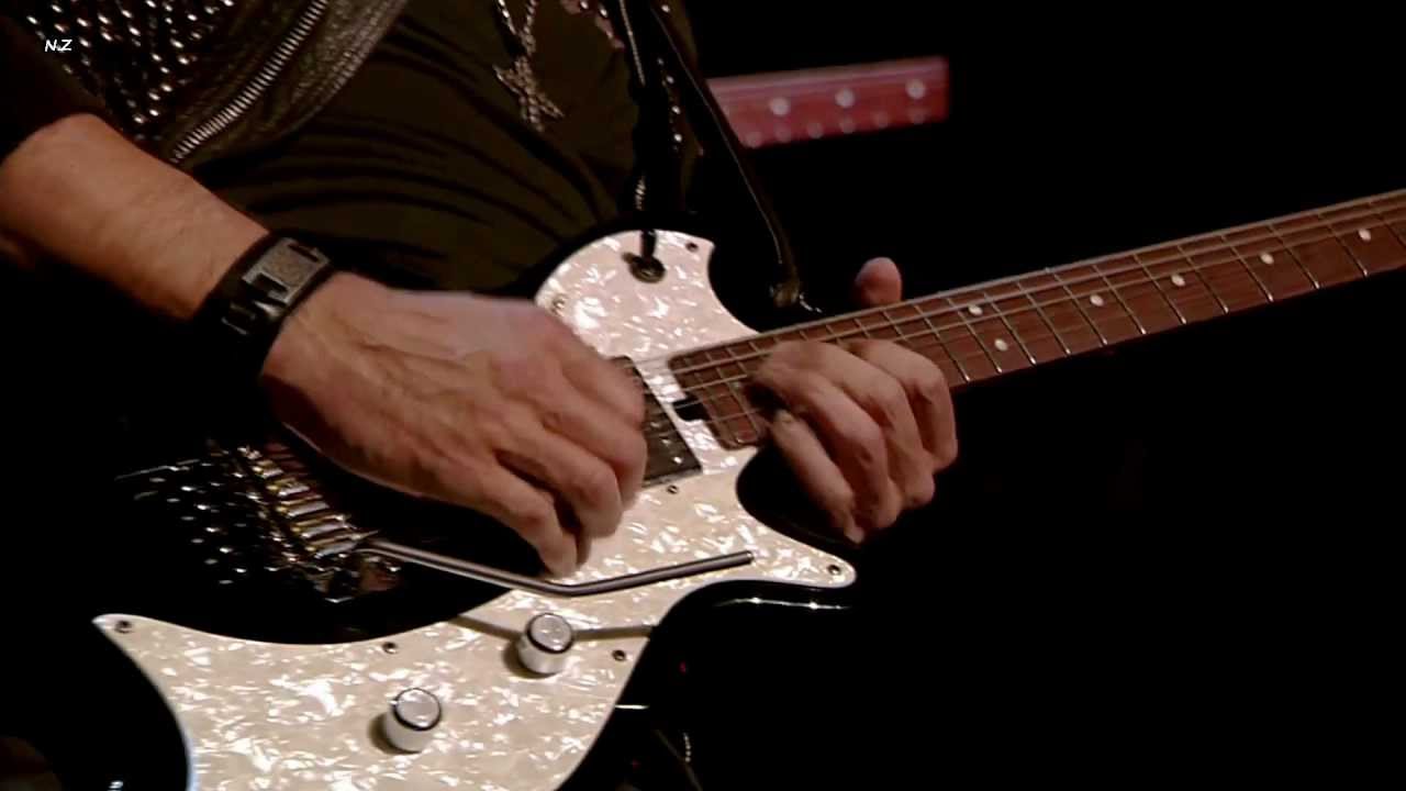 Bon Jovi - Born to Be My Baby 2008 Live Video Full HD