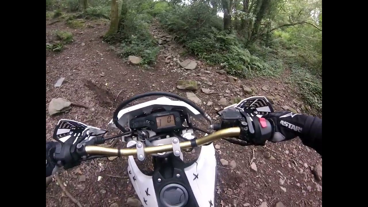Green lane off road in abercynon on yamaha wr125 R, nice little climb and a nice bit after this too