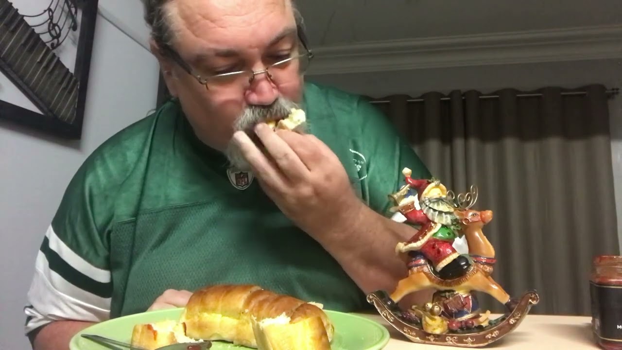 Uncle Shane eats Sri Lankan Lord & Lion Hot Sauce & Byron Bay Habanero Hot Sauce 350,000 Scoville