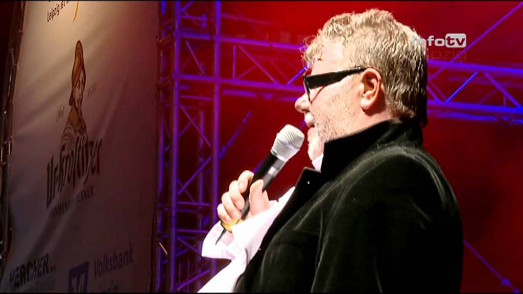 Peter Degner singt »Leipzig tut gut« die Classic Open Leipzig Hymne
