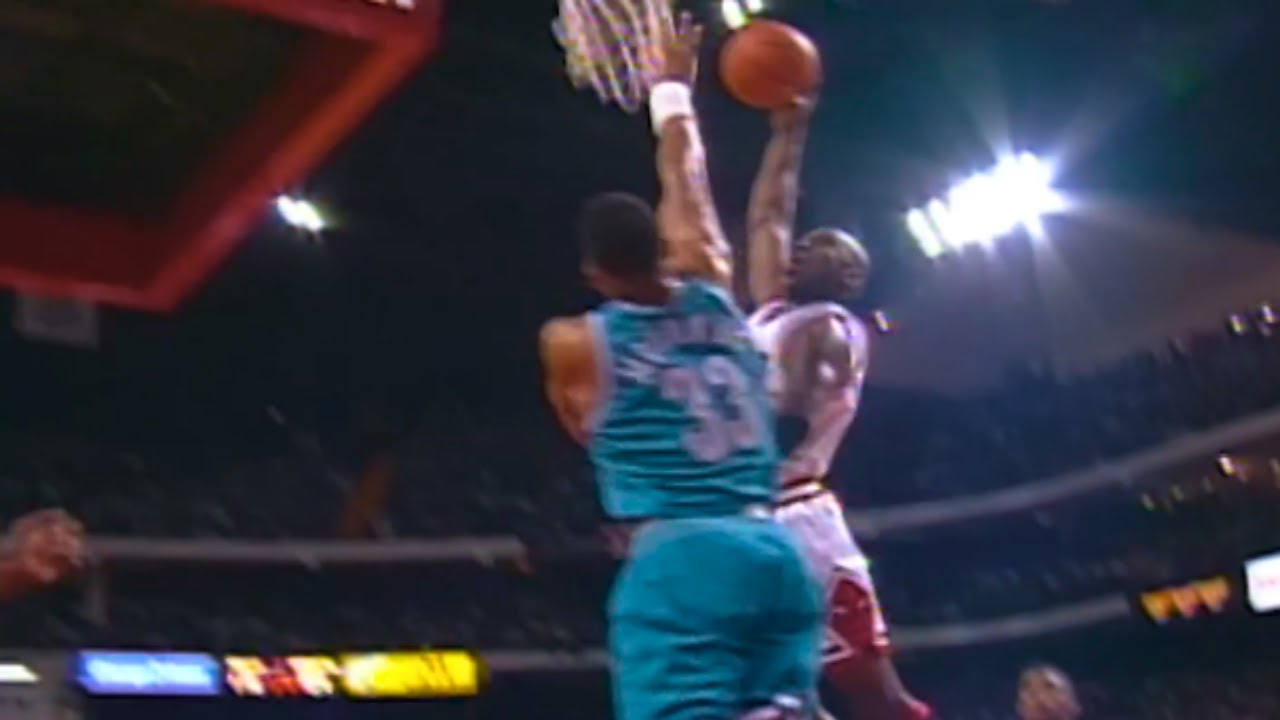 Legendary 90s NBA Plays That Would Break the Internet