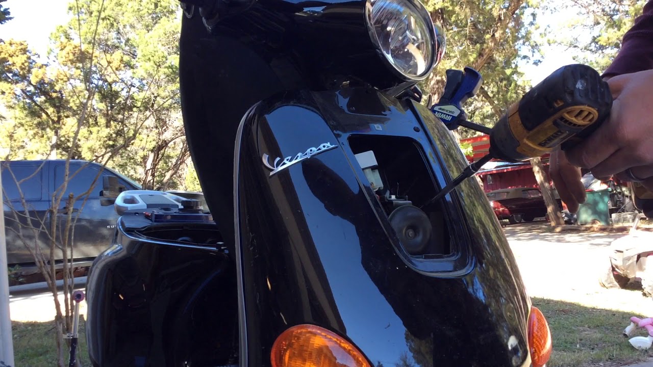 Vespa ECU CDI removal and installation ET4 150
