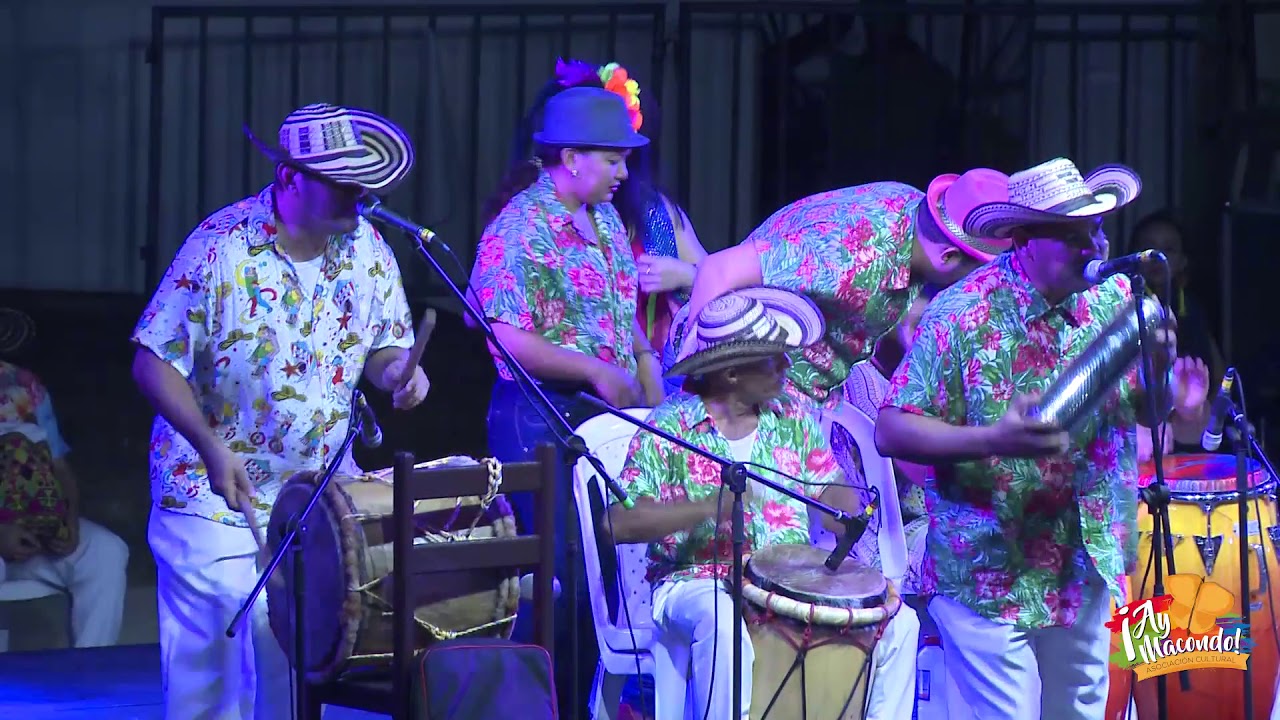 La niña Mode - Pedro Ramayá Beltrán y la cumbia moderna de Soledad CARNAVALADA 2018