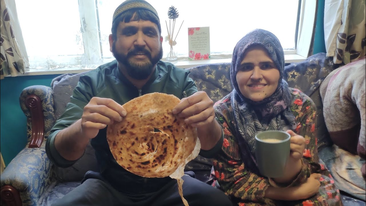 Ramazan Sehri Desi Aloo Parantha Namkeen Parantha & Churi Dhaar Parantha