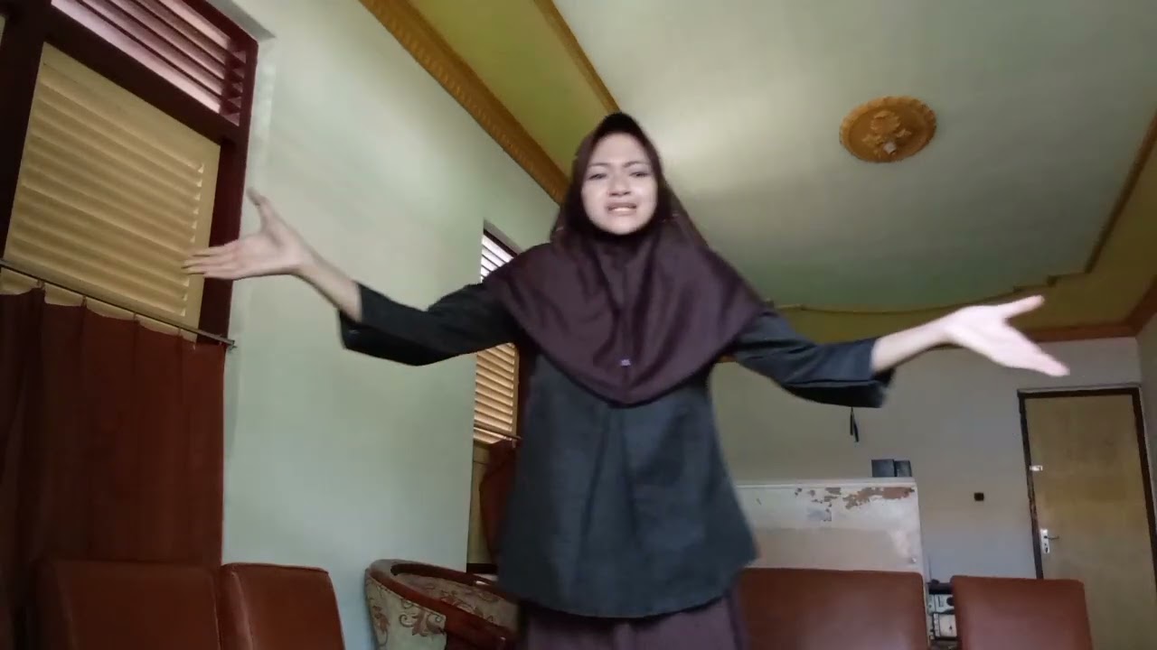 Dongeng [Putri Nglirip] | Tugas B.Indonesia | Idea lentera/8G/absen:12      Semester 2