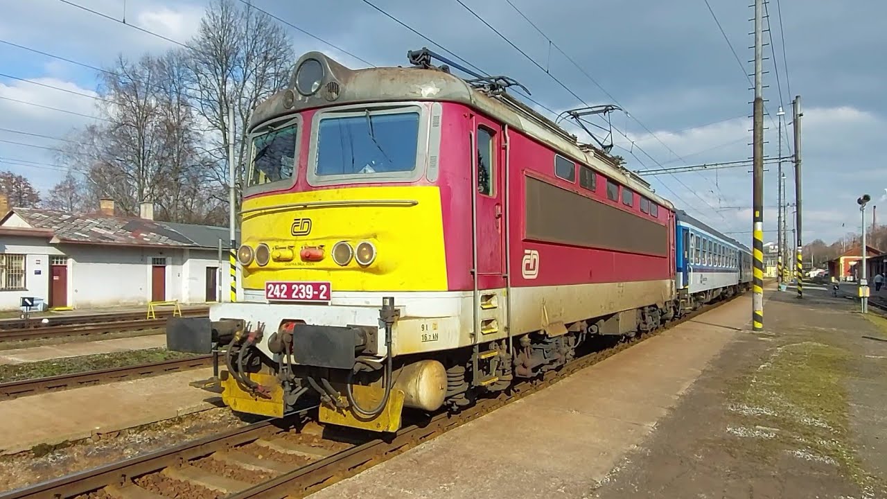 Vlaky Veselí nad Lužnicí + Jindřichův Hradec, 28.2.2022 / trainspotting