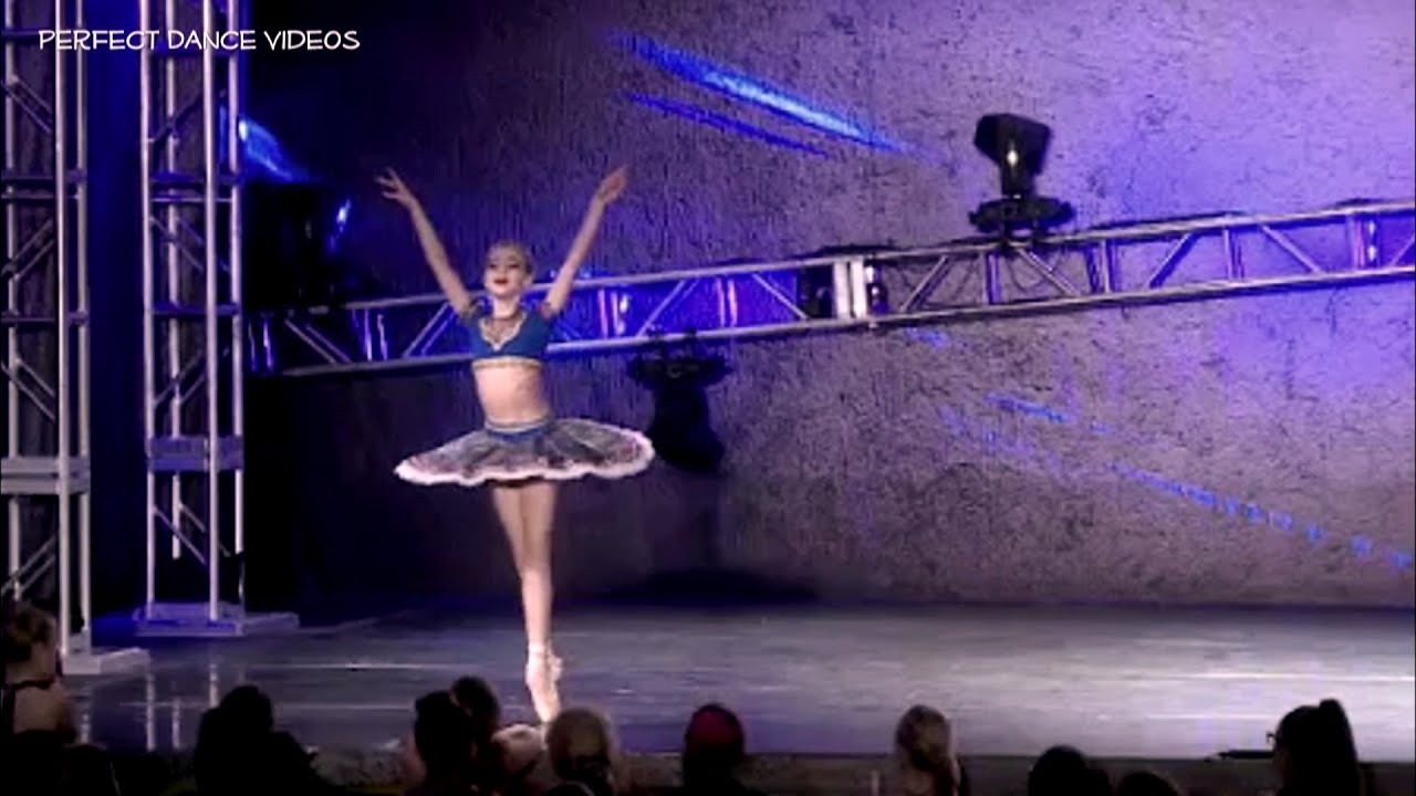Le Corsaire. Avery Gay