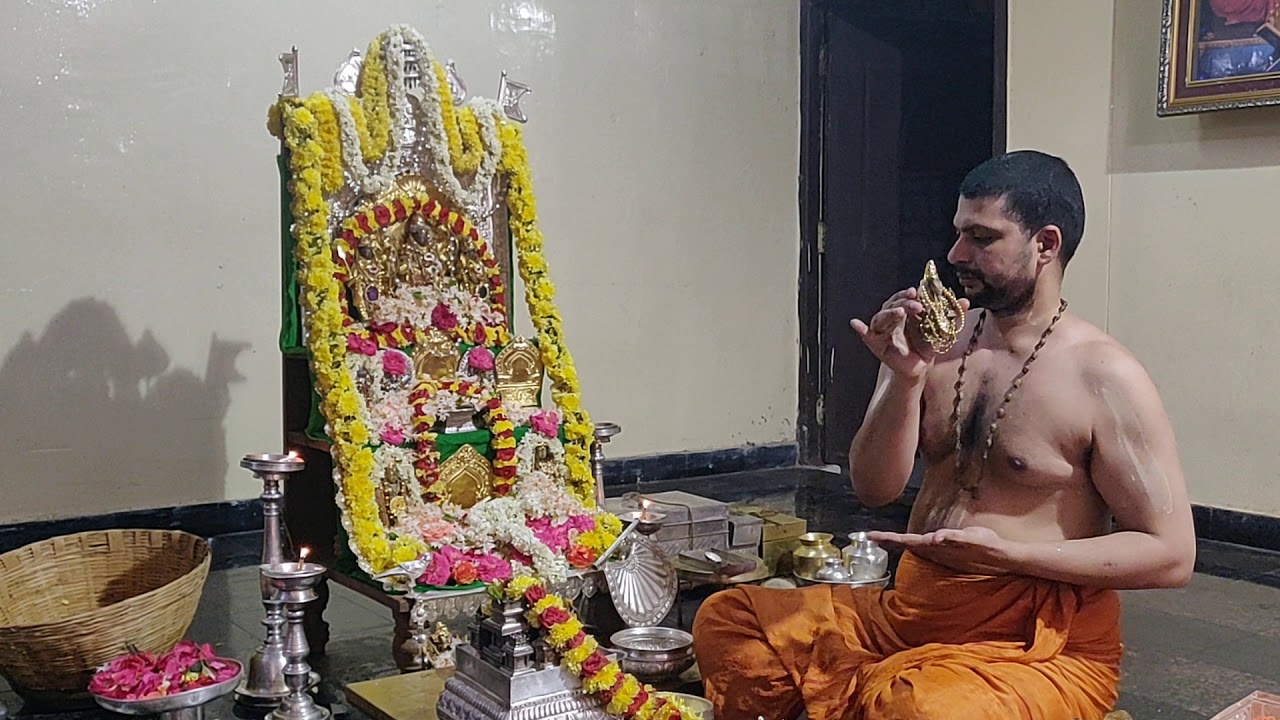 Introduction of Samsthana idols of Sri Bhimanakatte Matha