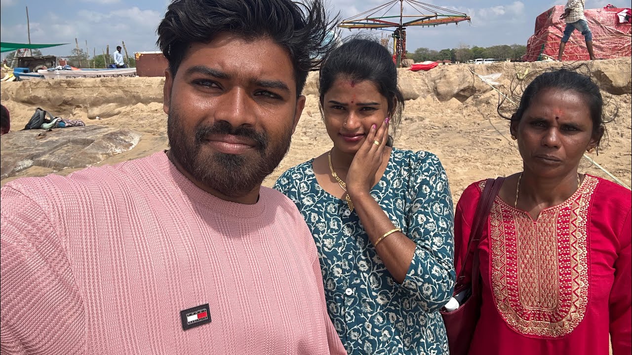 நண்பர்களே என் புருஷன் எனக்காக வாங்கி குடுத்த கிப்ட் இதோ பாருங்க .🥰🥰😂😁🤣