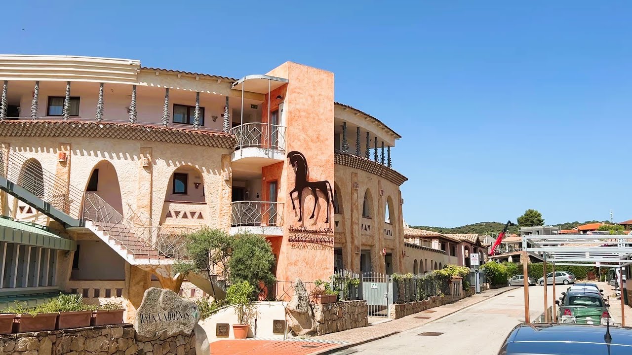 Walkthrough Rundgang BAIA CADDINAS Hotel Resort & SPA in Golfo Aranci Sardinien 🌴☀️🌏 | HD 2024