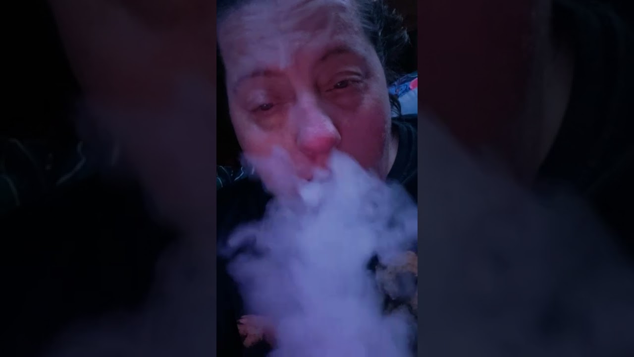 #viral #tiktok #lgbtq #lezbefriends #bbw&nbsp; #BATMANking420 #Vape #420chick #fyp&nbsp;#foryourpage