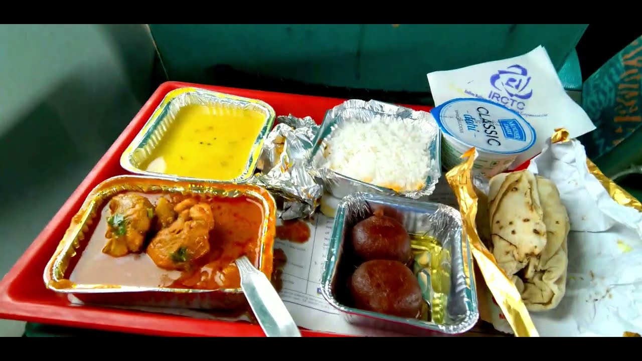 Puri Shatabdi Express EXECUTIVE CHAIR CAR | Complete FOOD REVIEW | Puri to Howrah to Puri Round Trip