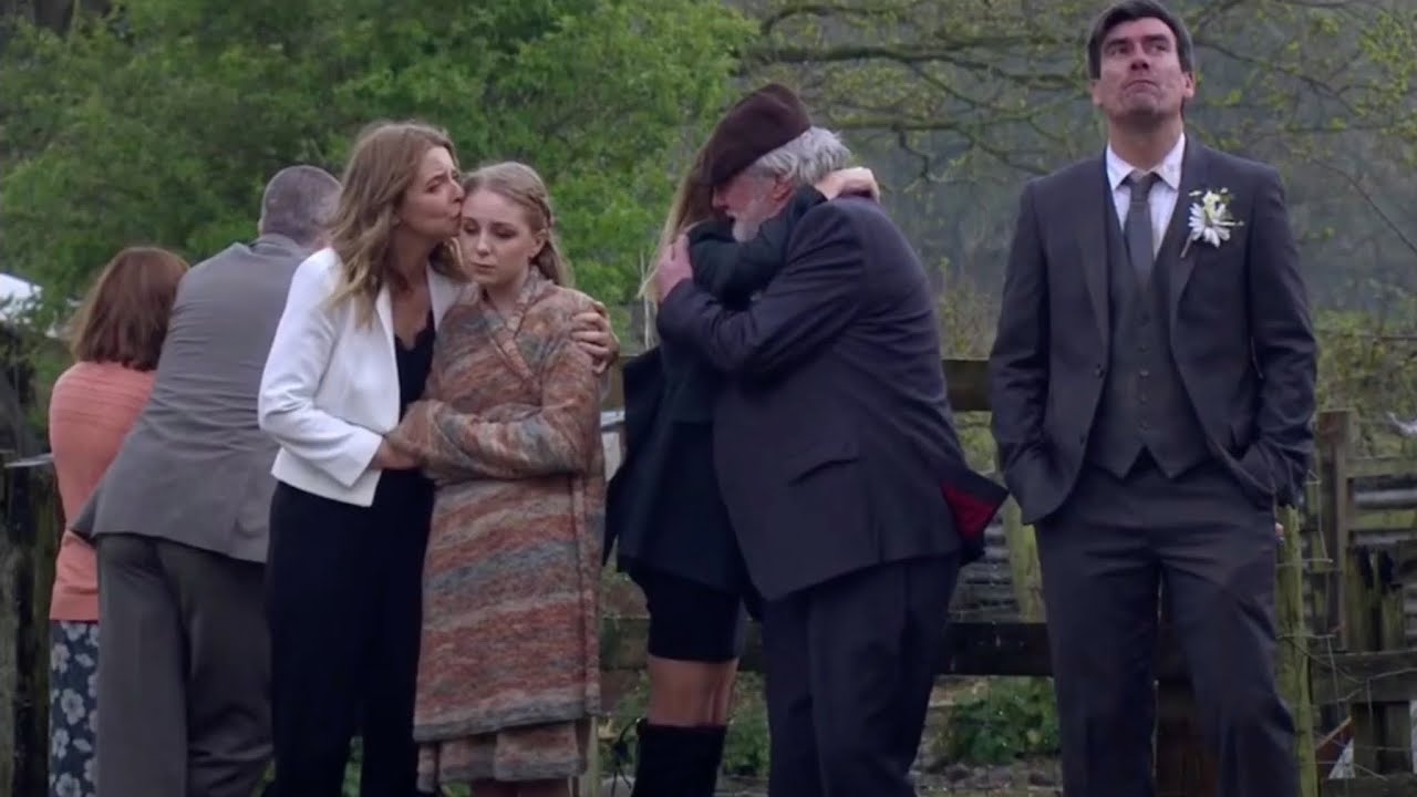 Aftermath of Lisa’s death part 2/2 - Emmerdale (24/05/19)