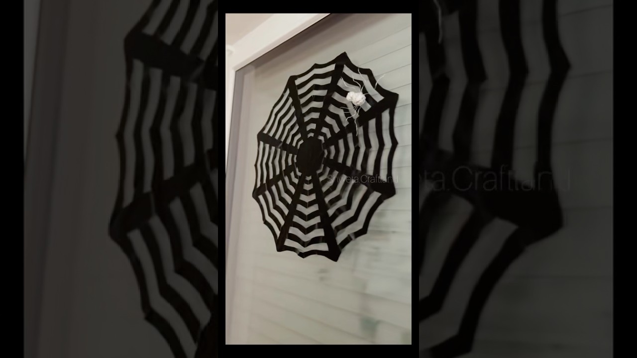 How to make trash bag spider web decor. #halloween #halloweendiy #halloweendecor #spiderweb