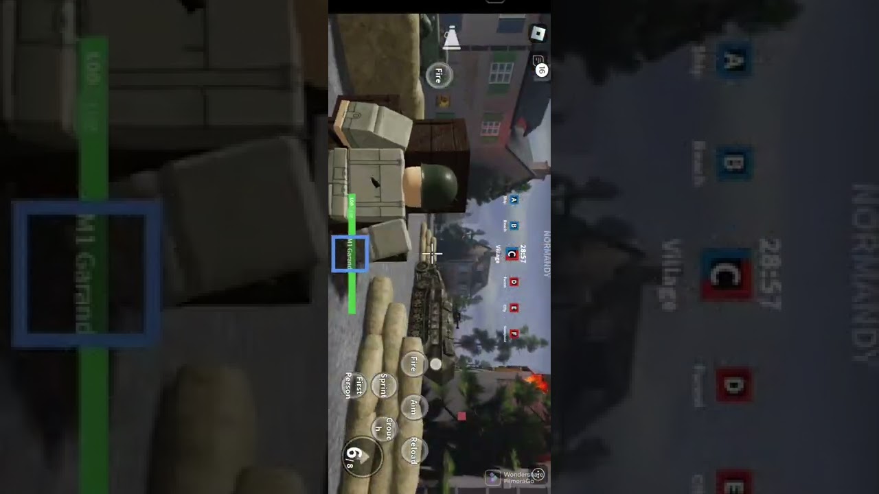 playing ROBLOX is fun😃😃
